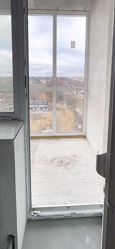 Продається 1 кімнатна квартира в ЖК Пелюстковий