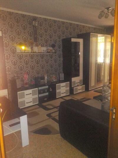 Трикімнатна квартира. Алмазний