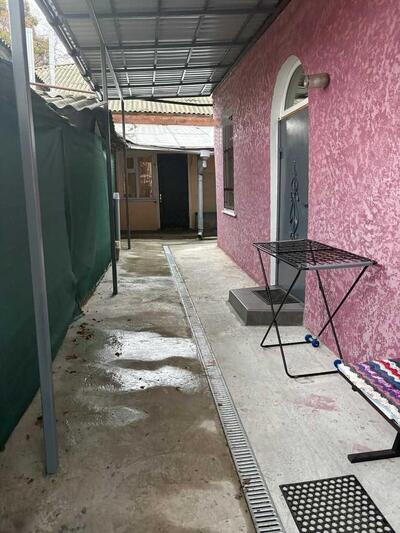 Квартира в часному секторі поруч із Центральним ринком