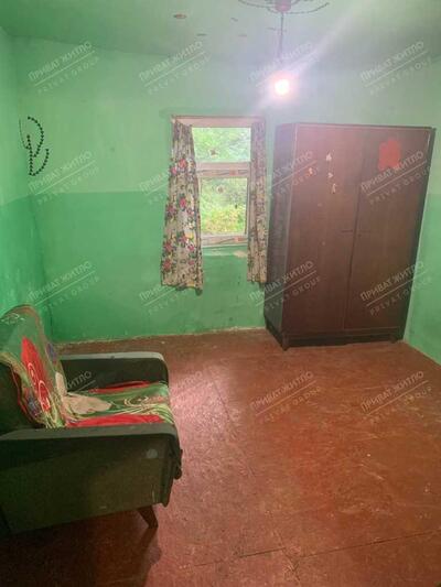 Частина будинку в центрі міста!