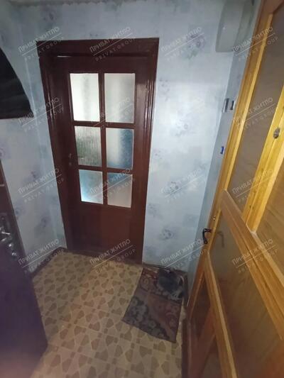 Трикімнатна квартира на Алмазному!