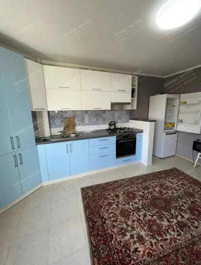 Однокімнатна квартира в спальному районі міста!