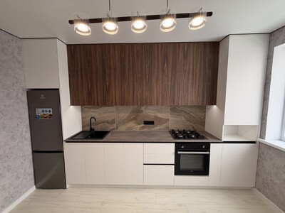 Однокімнатна квартира в Новобудові. Новий ремонт. 3 поверх. 45м2. 53000$. 0500672012 - Роман