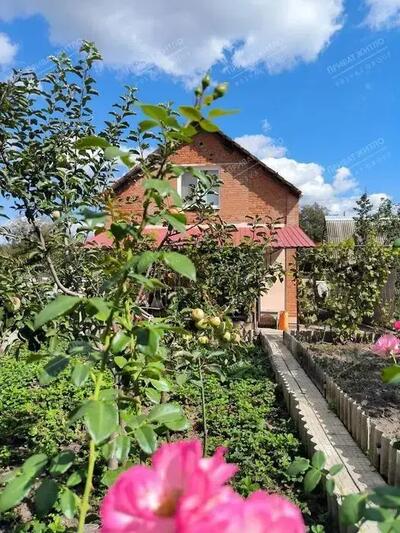 Продається дача на Вороніна