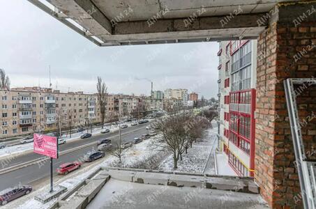 Трикімнатна квартира з панорамою та тишею