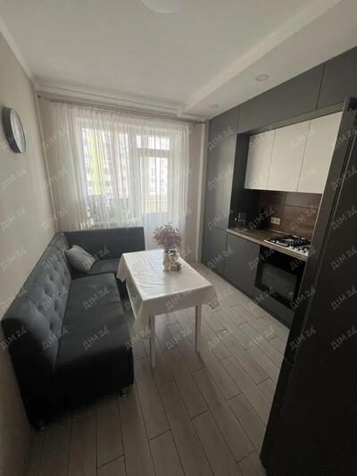 Однокімнатна квартира в сучасному житловому комплексі.