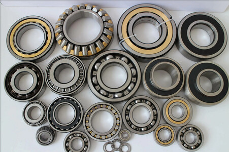 Підшипники різні покупаємо постійно