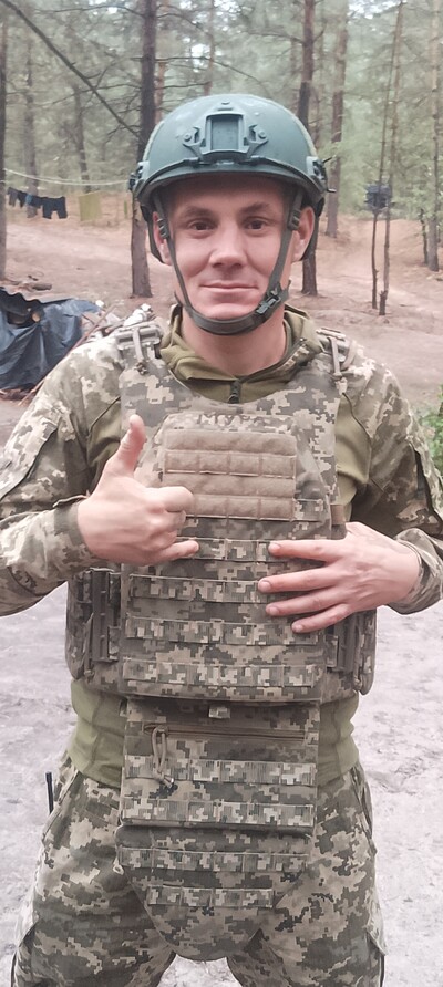 Бронік с елітами новий штурмовой