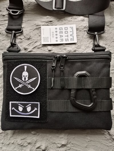 Сумка через плече з велкро липучкою для патчів кордура моллє велкро панель поле шевронів ykk molle c