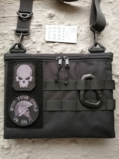 Сумка через плече з велкро липучкою патч панеллю полем для патчів cordura месенджер