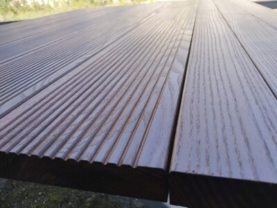 Терасна дошка профільована та гладка