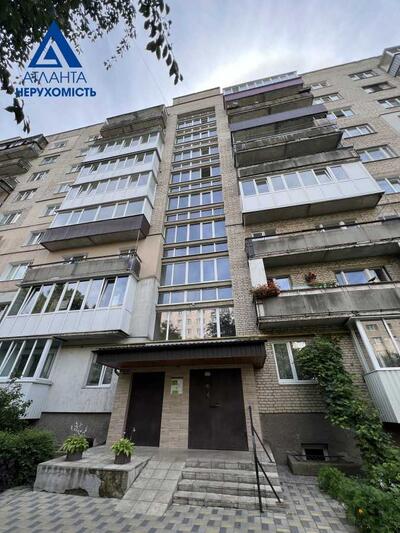 Продам 2-к квартиру Луцьк, Луцьк, Конякіна, 14а