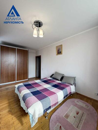 Продам 3-к квартиру Луцьк, Луцьк, Чернишевського, 39а