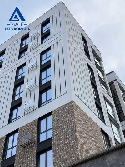 Продам 1-к квартиру Луцьк, Луцьк, Відродженя, 29а