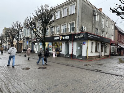 Оренда фасадного приміщення по вул. Лесі Українки