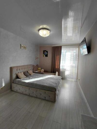 Продам 1-к квартиру Луцк, Луцк, Пилипа Орлика, 6