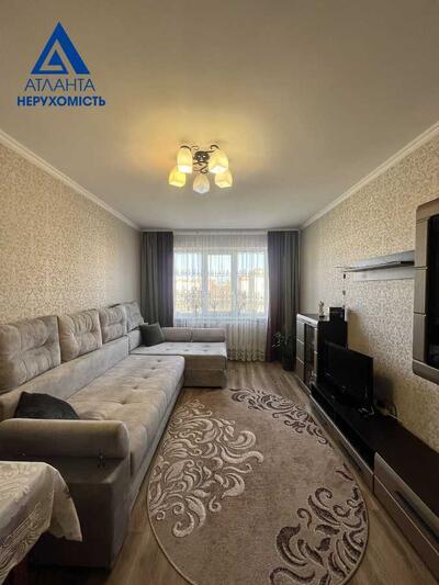 Продам 3-к квартиру Луцьк, Луцьк, Проспект Соборності, 34