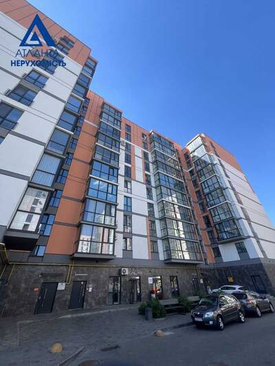 Продам 2-к квартиру Луцьк, Луцьк, Привокзальна, 10б