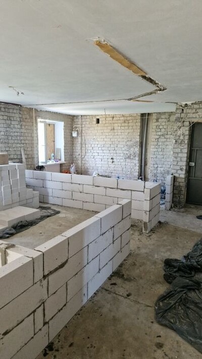 Будівельні роботи. Демонтаж. Штукатурка. Стяжка. Гипсовка. Електромонтаж.