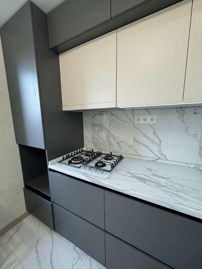 Продам 4-к.квартиру в центре, ул. Благовестного (Никольская)