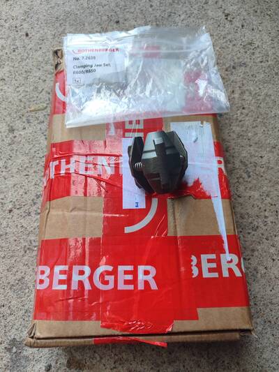 Оригінальні  затискні кулачки ROTHENBERGER: 7_2638  для очисної машини Rothenberger R 600/650