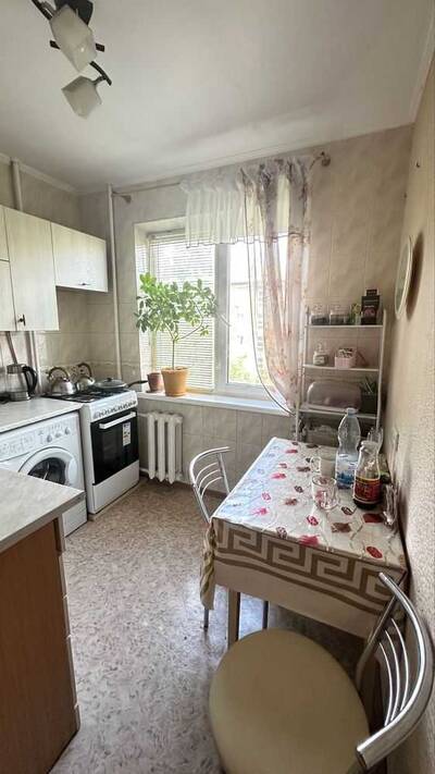 Продам 2-к квартиру Миколаїв, Інгульський, Будівельників, 14А