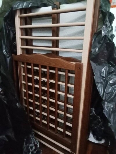 Продам дитяче ліжечко і ходунці