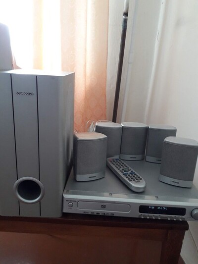 ПРОДАЄТЬСЯ Домашній кінотеатр Sоund color