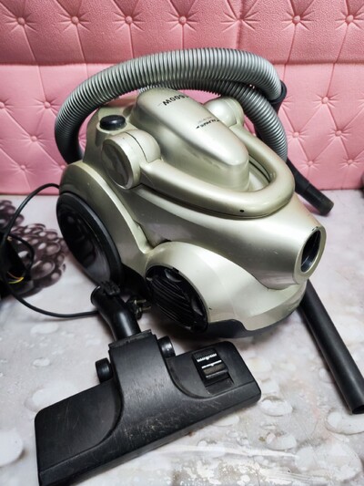 Пилосос безмішковий Alpari VCC-161BT grey