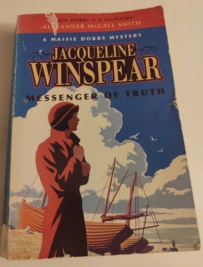 Книга на англійській мові «Messenger of Truth» Jacqueline Winspear, детектина повість!