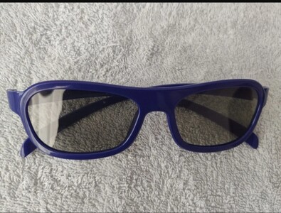 В наявності окуляри 3D imax в ідеальному стані, фіолетовий колір!