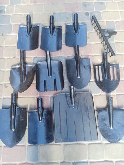 Лопати союзні, садовий інвентар