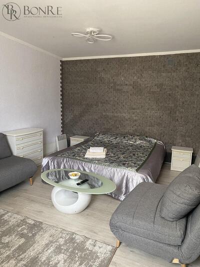 Апартаменти, на м. Ромни вул. Вознесенська 22