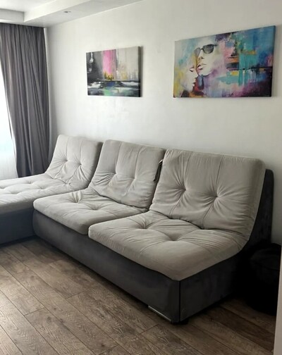 Продається квартира у цегляному будинку по вулиці Київська.