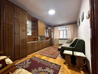 1к квартира з індивідуальним опаленням