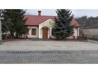 Продам приміщення вільного призначення Чортківський, Чортків, Залізнична, 20