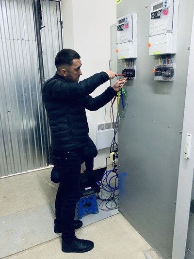 Послуги електрика!