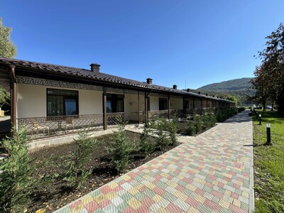 Продам котедж з ремонтом та меблямі і технікою