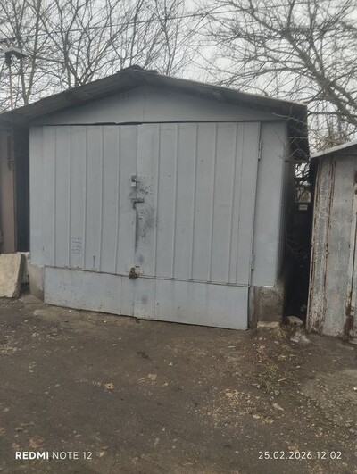 Продам гараж срочно