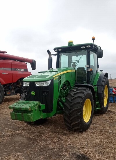 Трактор John Deere 8335R . 2013 р.в. Powershift. двигун 335к.с. 