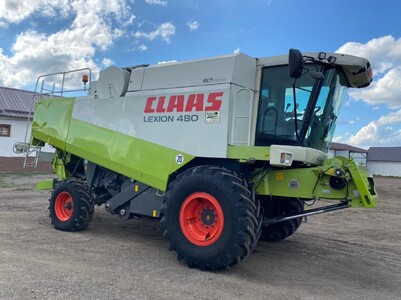 Комбайн Claas Lexion 480 2003 року  Мотор САТ-С12, Жатка 7,5 м