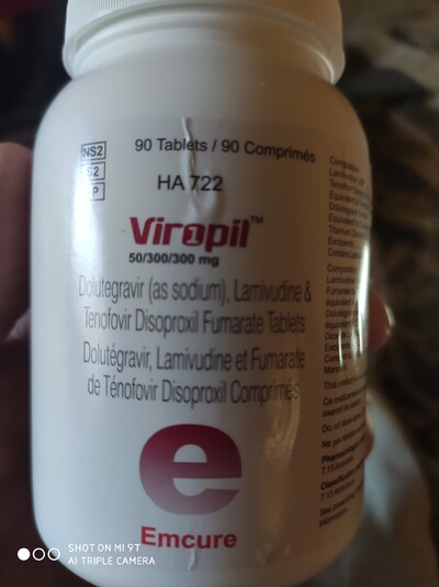 Долутегравир ,ламивудин,тенофовир .