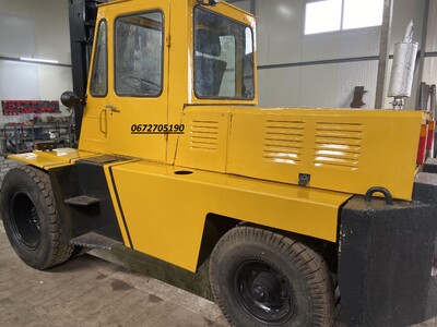 Продам Львівський навантажувач дизельний двигун Д240(мтз80) вантажопідйомністю 5т після повного капі