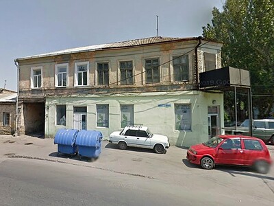 Черноморского Казачества: продам 3ком квартиру под ремонт на Пересыпи!