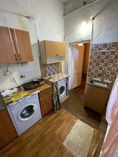 Сдам две комнаты в коммуналке