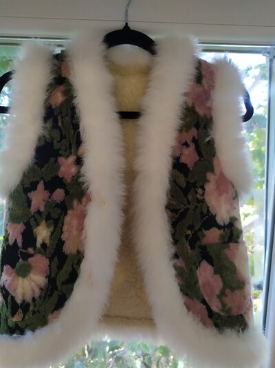 жилетка дитяча