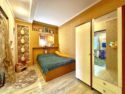 Спиридоновская: красивая квартира с котлом и личным убежищем в центре!