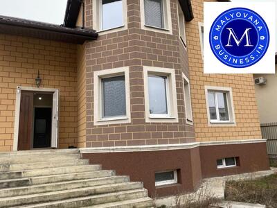 Новий просторий будинок у Совіньйоні Марін Вілас