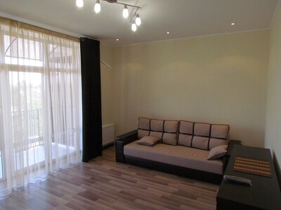 Здам 2кв. 77кв.м., вул.Єврейська/ вул.Преображенська