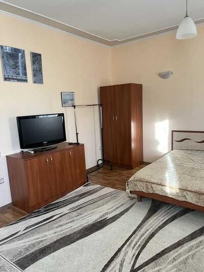 Сдам долгосрочно 1-к квартиру Одесса, Приморский, Бернардацци, 10а